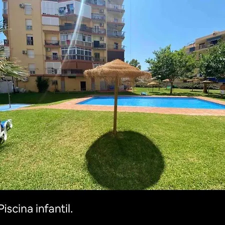 Paseo Maritimo De Playamar Apartmán *