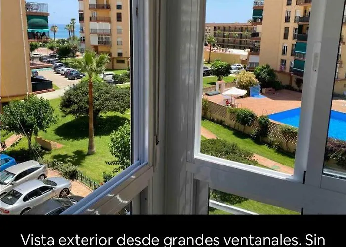 Paseo Maritimo De Playamar