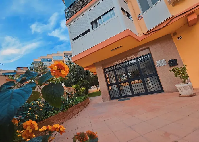 Paseo Maritimo De Playamar Lägenhet *