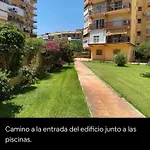 Paseo Maritimo De Playamar * Торремолінос